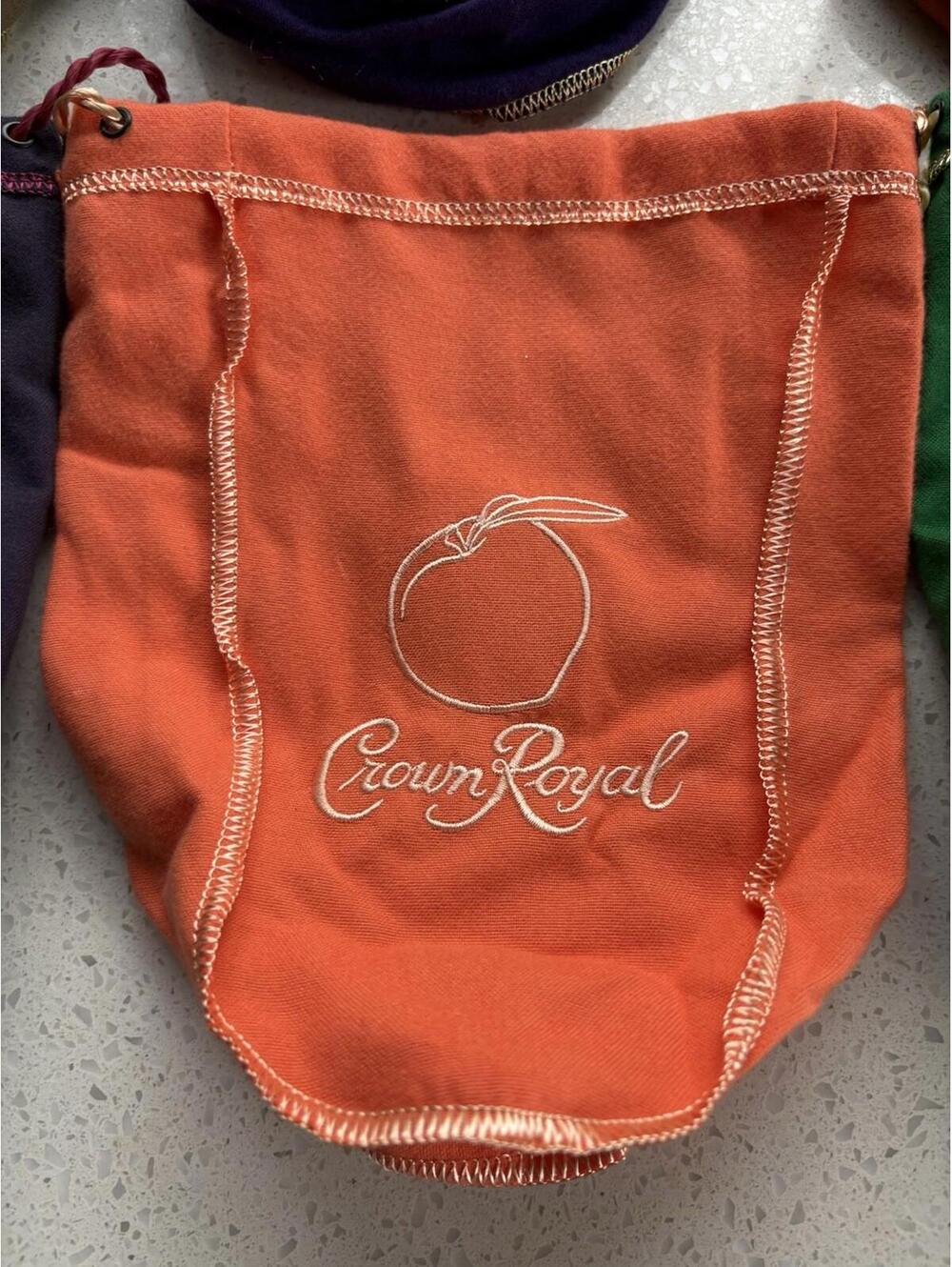 Lot of 6 Crown Royal Bags Variety of Colors Purple Green Vanilla Peach Caramel - Picture 4 of 16